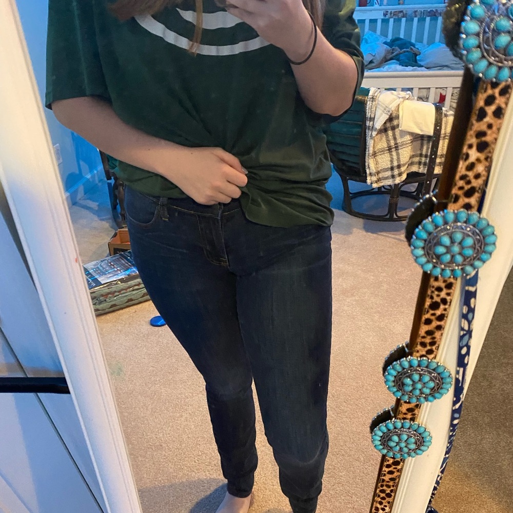 High-rised old navy dark skinny jeans